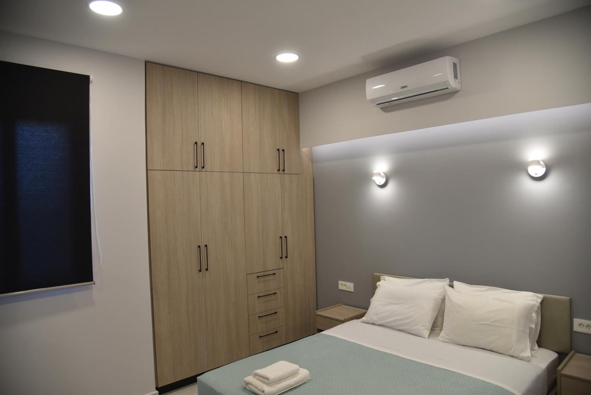 Pirgos Deluxe Apartment - Private Parking Kíssamos Екстериор снимка