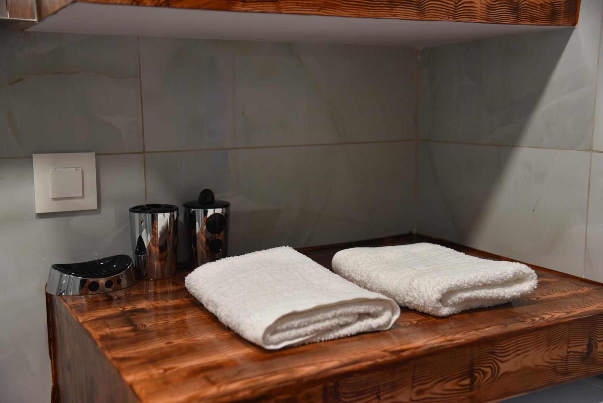 Pirgos Deluxe Apartment - Private Parking Kíssamos Екстериор снимка