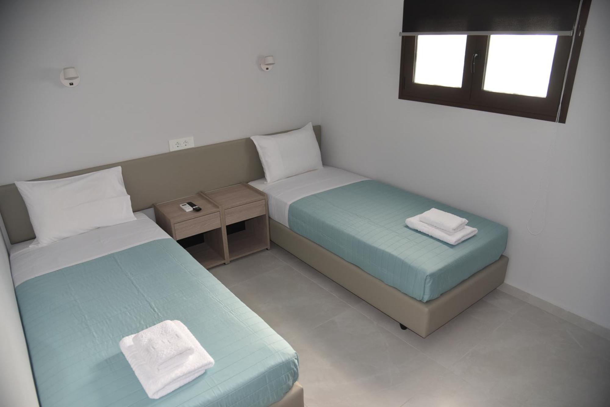 Pirgos Deluxe Apartment - Private Parking Kíssamos Екстериор снимка